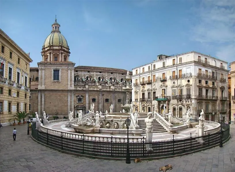 Luxury Apartment Via Genova Palermo Italy