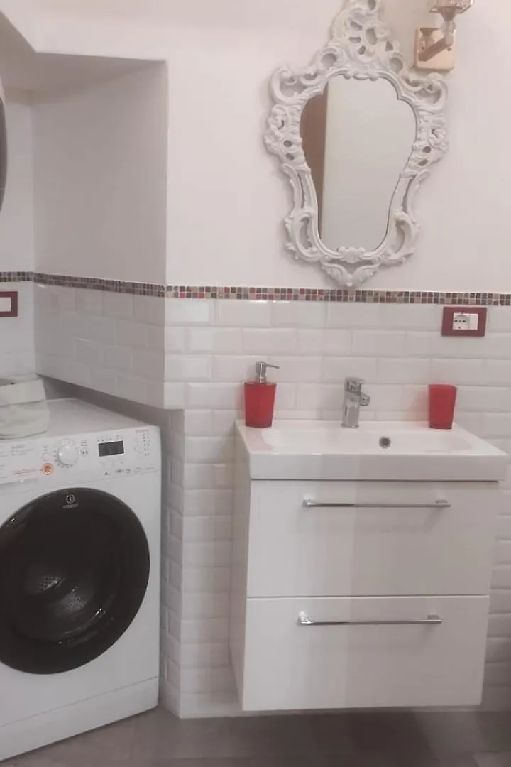 Luxury Apartment Via Genova Παλέρμο