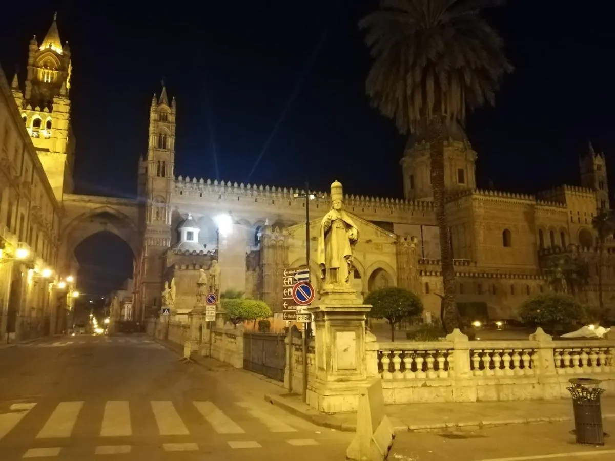 Luxury Apartment Via Genova Palermo